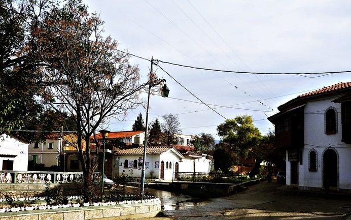 Diputada de Tarija expresa preocupación por falta de respuesta en proyecto de electrificación para San Lorenzo