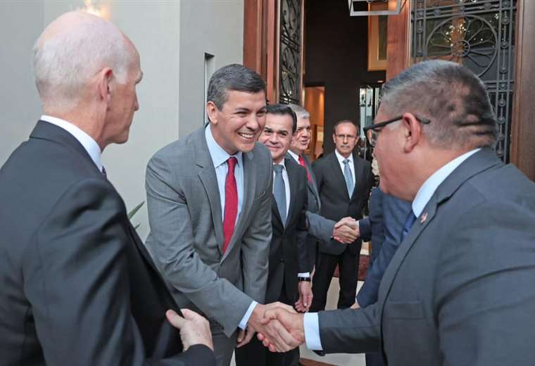 Luis Arce confirma su participación en el traspaso de mando presidencial del Paraguay