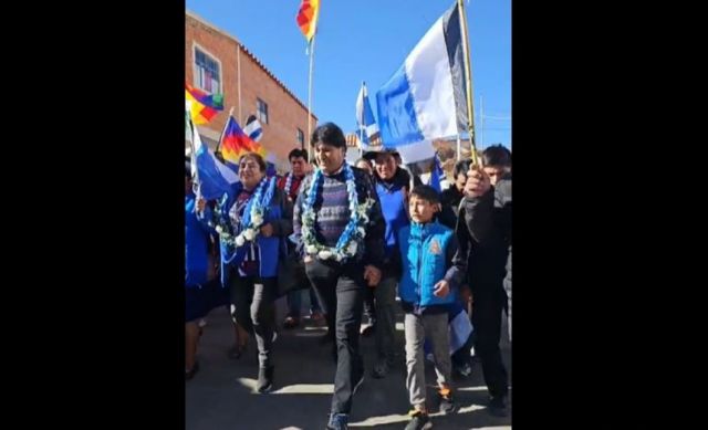 Evo Morales inicia recorrido en Tarija