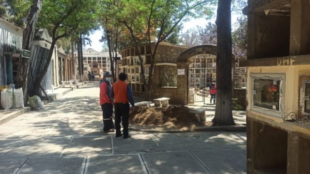 Por la festividad de Todos Santos, trabajan en la construcción de un nuevo cementerio para Tarija
