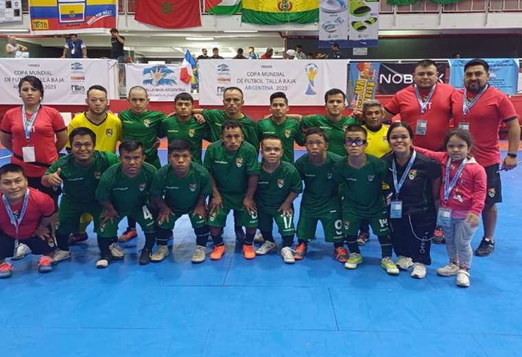 Selección boliviana clasificó a cuartos de final del Mundial de Fútbol Talla Baja