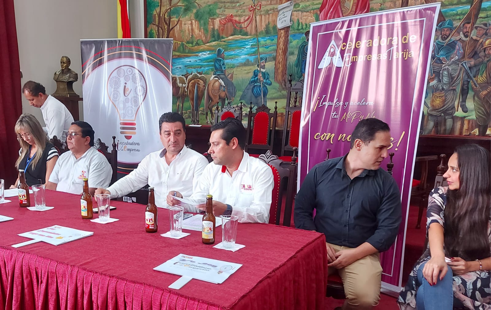 Lanzan programa de incubadora de empresas en Tarija enfocado en base tecnológica, turismo y medio ambiente