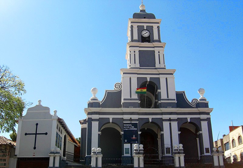 “Iglesia San Roque requiere refacción urgente en su torre y techo”