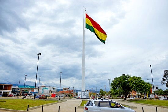 Alcaldía recupera 170 mil bolivianos por daño económico en proyecto “mástil millonario”