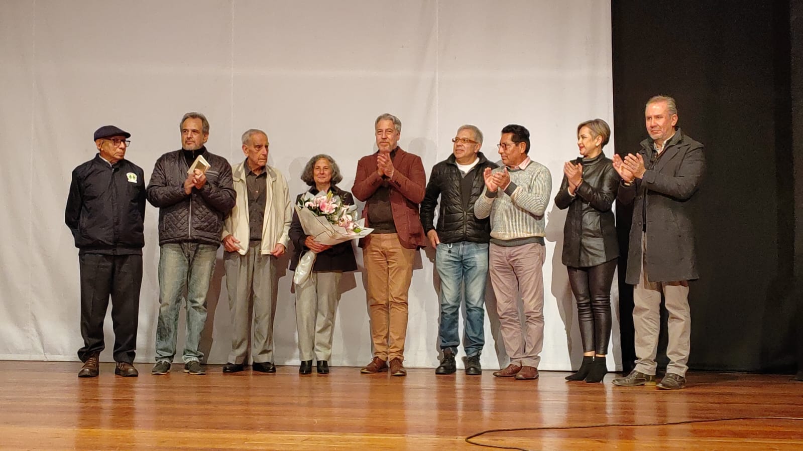 Estreno del documental “Bermejo Pozo 02: 100 años de historias” reúne a la comunidad en emotivo evento