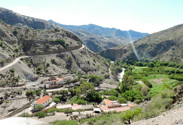 Escasez de Agua Obliga a Familias de Tarija a Migrar: Comunidades Rurales en Crisis