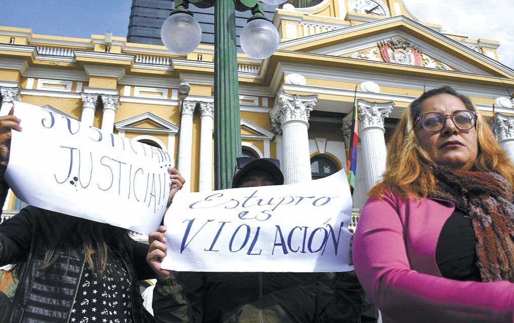 Juez Revoca Destitución de Exfiscal de Tarija y Ordena Su Reinstalación en Medio de Controversia por Caso de Evo Morales