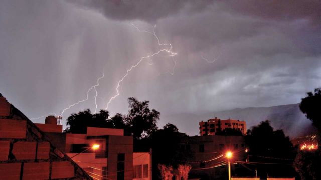 Alerta Naranja en Tarija: Se Esperan Lluvias y Tormentas Eléctricas en el Gran Chaco