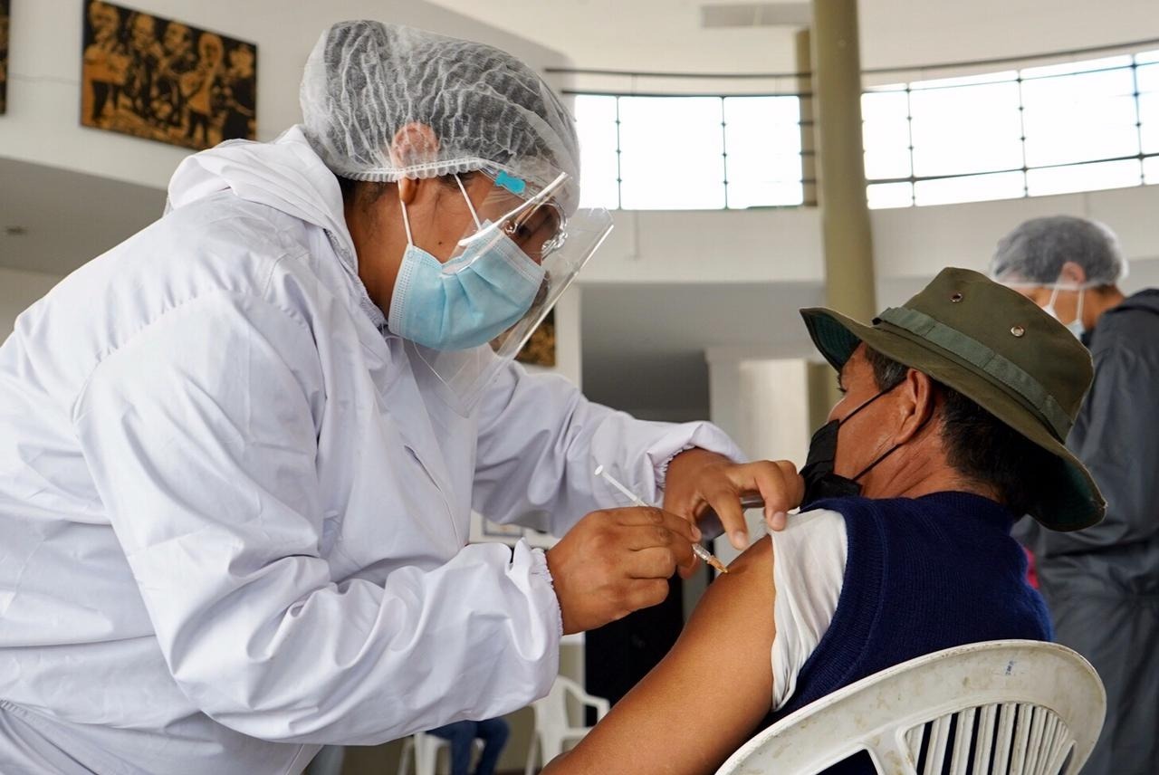 Tarija Refuerza Medidas de Prevención ante Aumento de COVID-19 y Alerta por Nueva Enfermedad en China