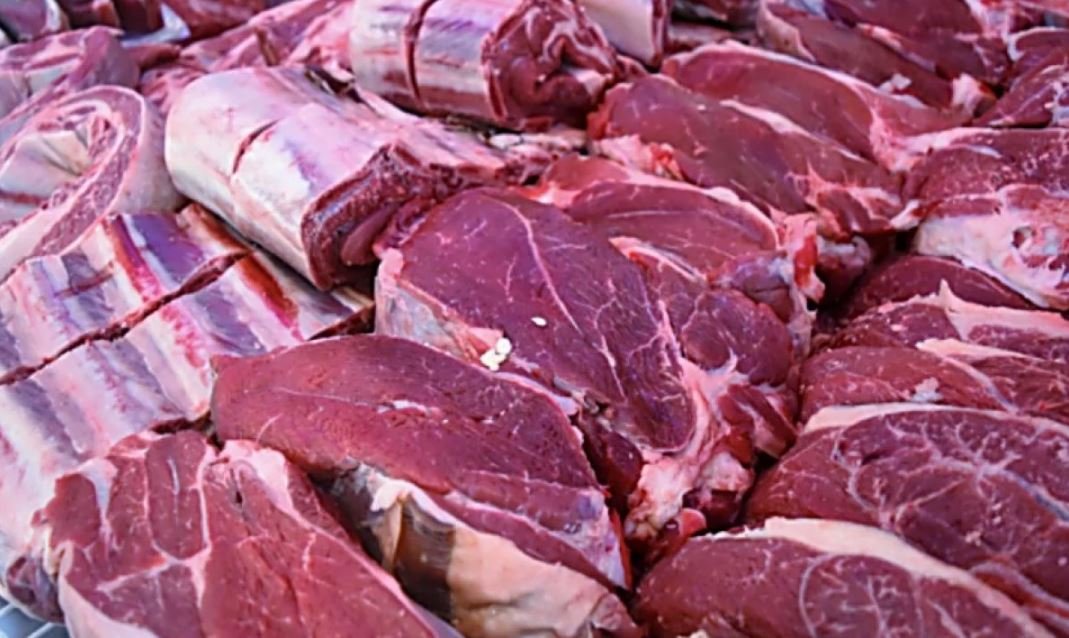 Precios de la Carne de Res se Disparan en Bolivia: Fedjuve Exige Control y Fiscalización