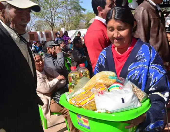 Tarija Implementa Licitación Única para Mejorar Entrega de Canasta Alimentaria a Familias Vulnerables