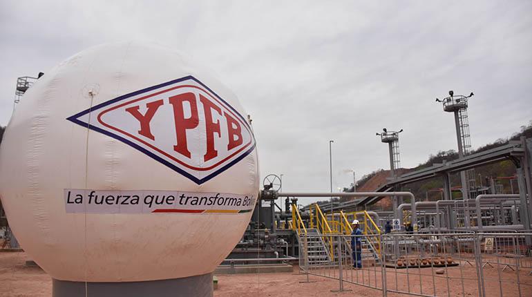 YPFB garantiza suministro de combustibles en Bolivia con importante cargamento