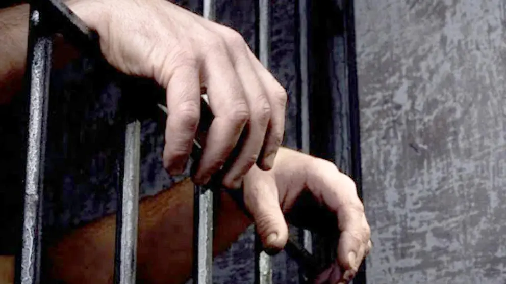 Dos individuos detenidos por robo agravado en Sucre.