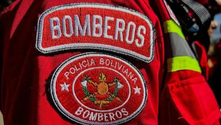 Convocatoria abierta para unirse como bombero voluntario en Cochabamba