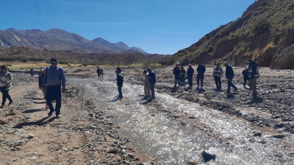 Gobernación de Tarija confirma cumplimiento de medidas ambientales en Cooperativa Minera Azulejos