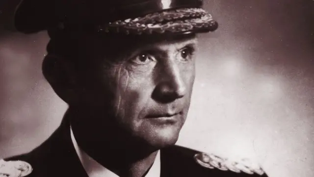 El legado de Karl Dönitz: su papel en la historia del Tercer Reich y la Segunda Guerra Mundial
