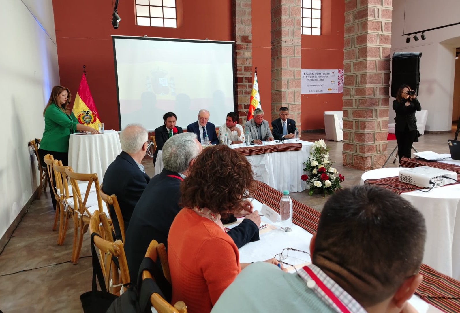 Encuentro Iberoamericano de Escuelas Taller en Sucre: Fortaleciendo la formación técnica para la protección del patrimonio cultural.