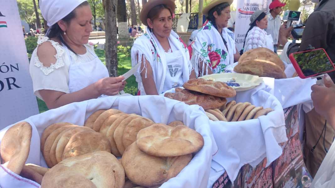 Feria del Pan: Acceso equitativo y precios justos para la comunidad.