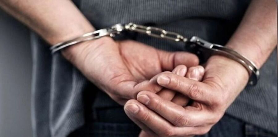 Profesor acusado de abuso sexual contra alumnas menores de edad: detenido por la FELCV.