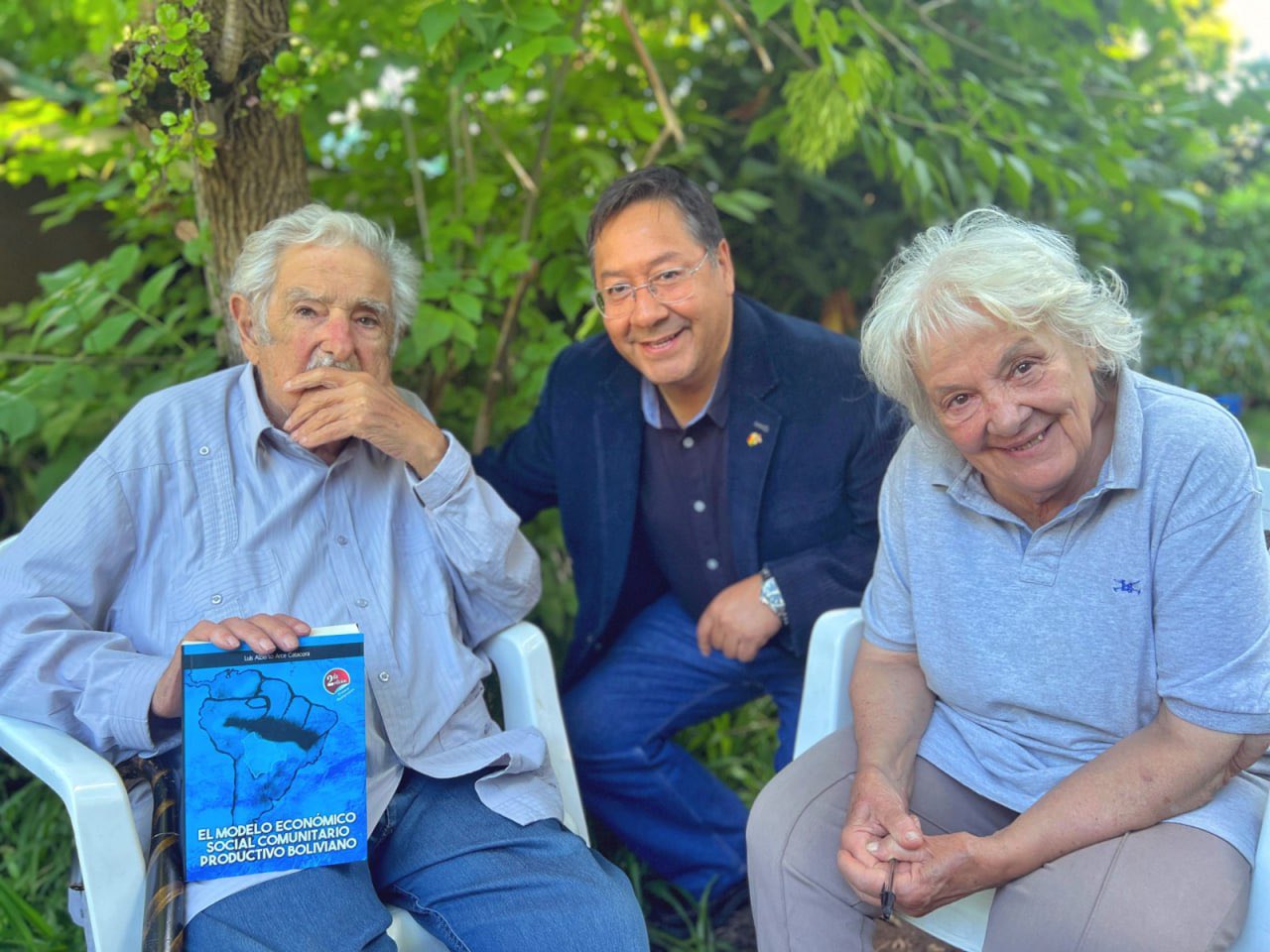 Presidente de Bolivia muestra solidaridad con José Mujica en fase terminal por cáncer.