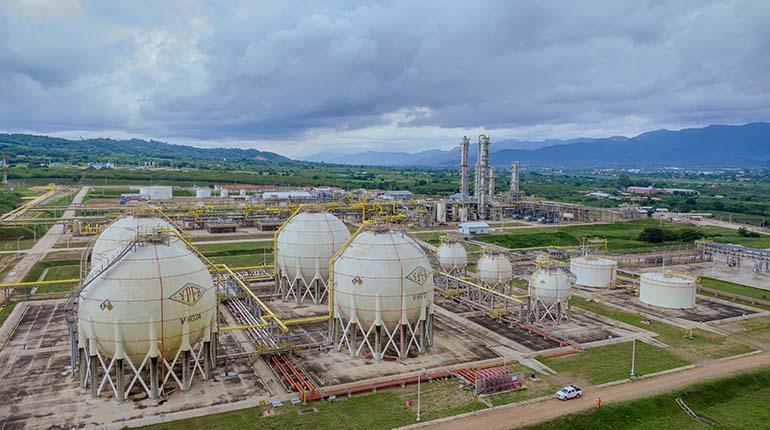 Producción récord de gas licuado de petróleo impulsa sector energético boliviano.