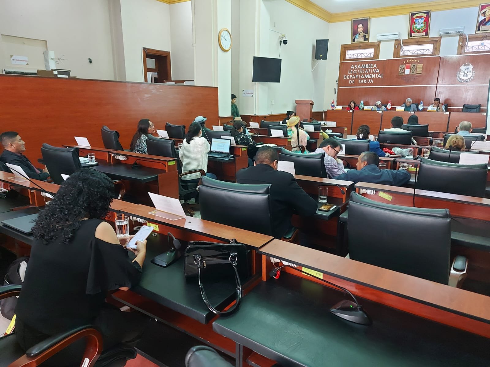 Departamento ajustará gasto público por déficit: Aprueban ley