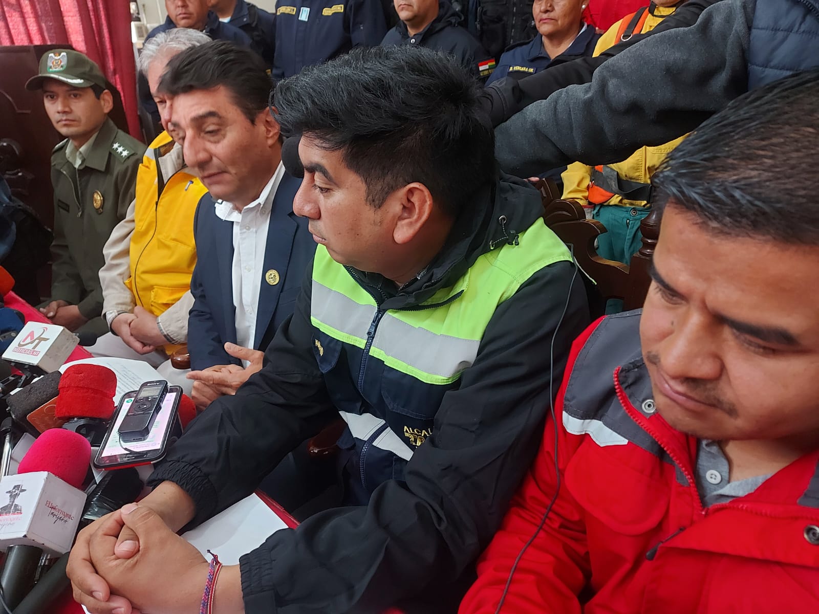 Tarija prohíbe fogatas en San Juan para prevenir incendios