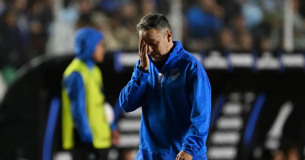 Bolívar sufre nueva derrota y extiende racha sin triunfos a cinco partidos