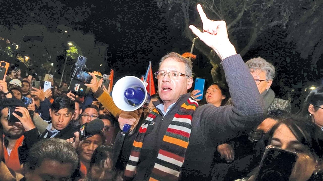 Analista liberal-libertario: Claridad de mensaje y visión de cambio, claves para ganar elecciones, no solo dinero