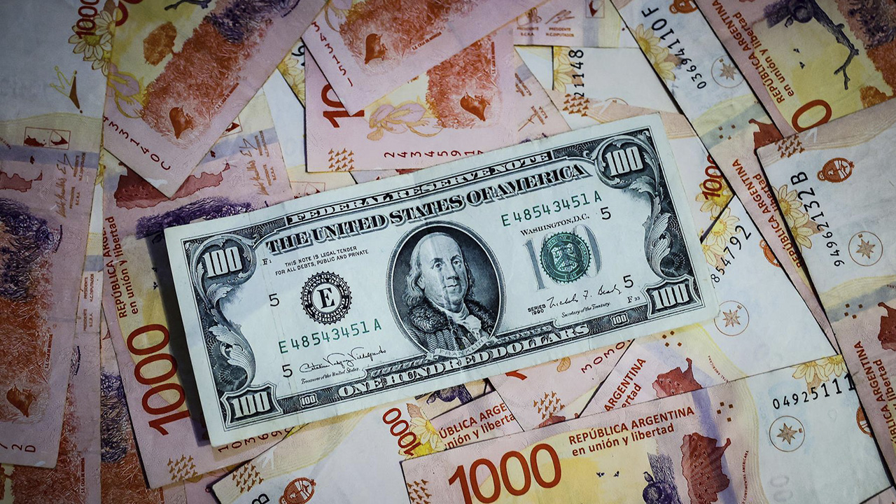 Dólar digital cae significativamente en Bolivia, cotiza a 13.30 bolivianos