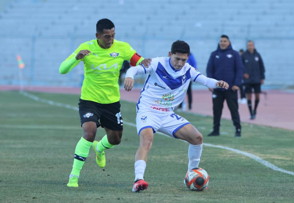 GV San José vence a Wilstermann con doblete de Arismendi