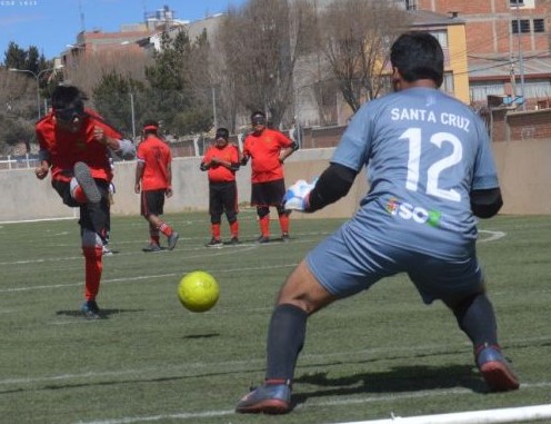 Tarija y Santa Cruz campeones del Nacional de Fútbol 5 para Discapacitados Visuales