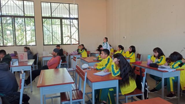 Estudiantes deberán presentar carné de vacunación al regresar a clases la próxima semana