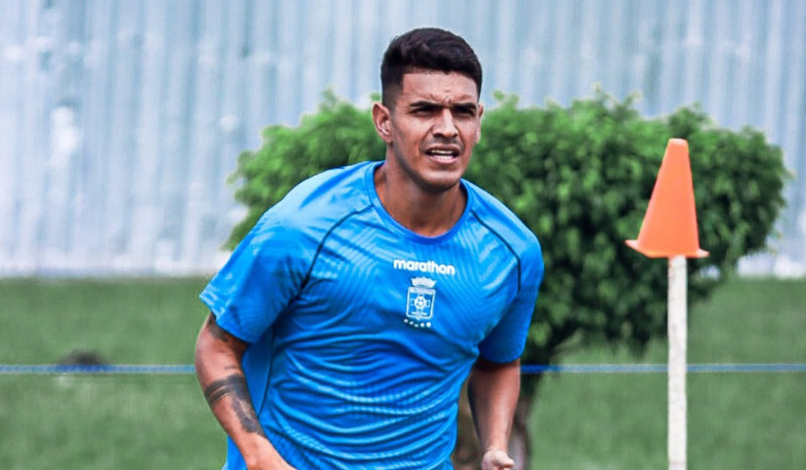 Gómez resalta solidez defensiva y ambición de título en Blooming