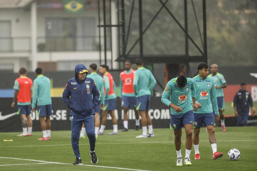 Brasil inicia concentración con Ancelotti rumbo a eliminatorias sudamericanas