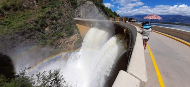 ENDE bajo presión para reducir sus operaciones en San Jacinto por impacto ambiental