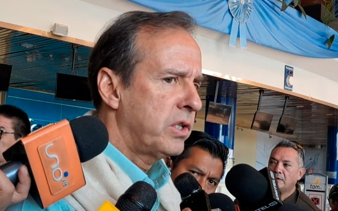 Tuto Quiroga exige a Evo Morales admitir públicamente su respaldo al PDC sin evasivas