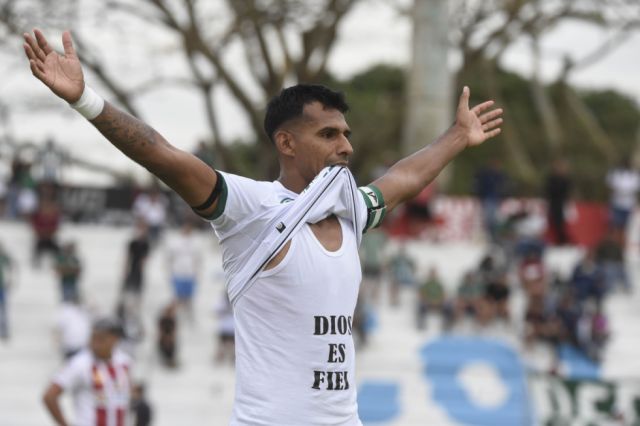 Oriente Petrolero vence a Independiente en un final de infarto