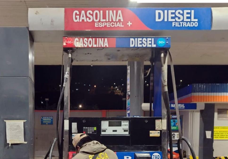 Investigan a Botrading entre alertas migratorias congelamiento de cuentas y citaciones clave