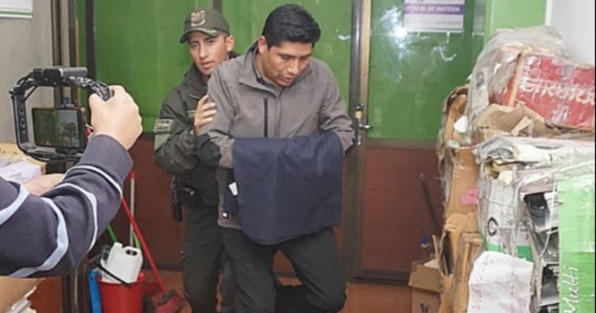 Fiscalía avanza en casos Emapa y Botrading exgerente Franklin Flores se acoge al silencio