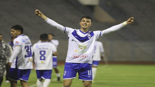 Gualberto Villarroel en la cima Monterubianessi logra hito histórico