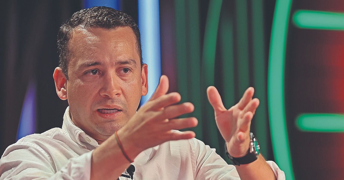 Saucedo exige renuncia de prorrogados y Tribunal Constitucional confirma mayoría calificada para cambios de autoridades