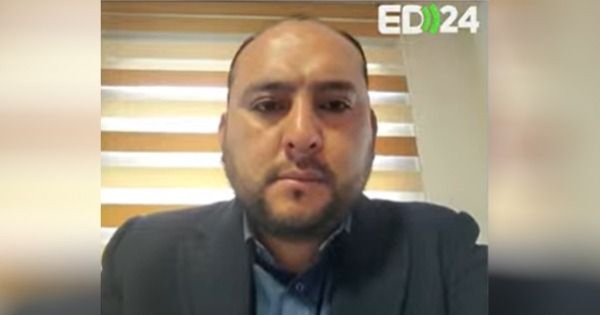 Gobierno acusa sintonía de golpe a democracia con Evo Morales quien lo niega