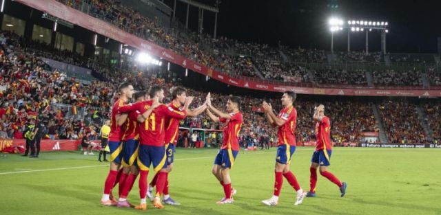 España golea y se acerca al Mundial victoria contundente rumbo a la cita mundialista
