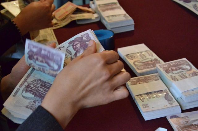 Ley de diferimiento bancario ofrece alivio a deudores pero advierte sobre posibles riesgos crediticios