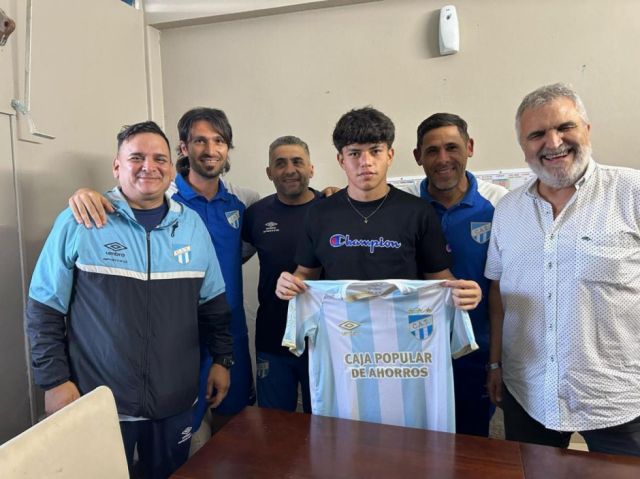 Portero boliviano se entrena con equipo profesional de primera división argentina