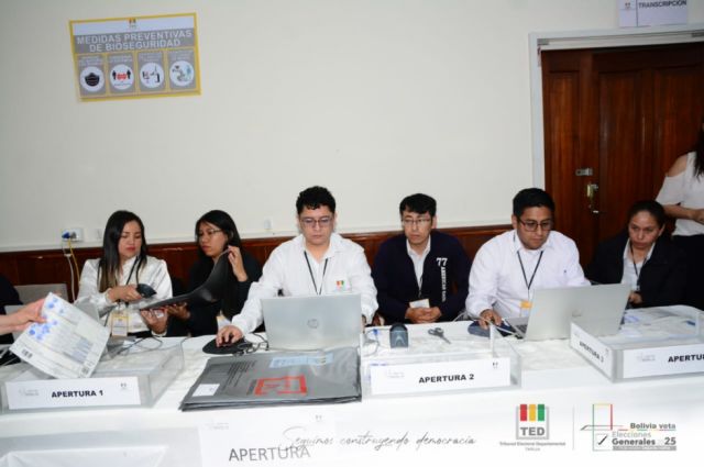 Tarija Oruro y Chuquisaca lideran cierre cómputo autoridades descartan fraude electoral