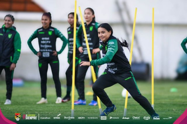 Selección Femenina de Fútbol Inicia Ilusión en Liga de Naciones con Nuevas Estrategias