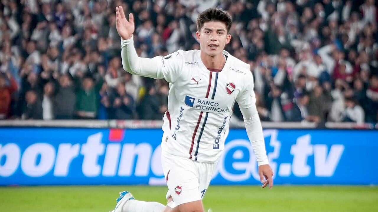 Villamil lidera a Liga de Quito en la emocionante carrera hacia la final de la Copa Libertadores