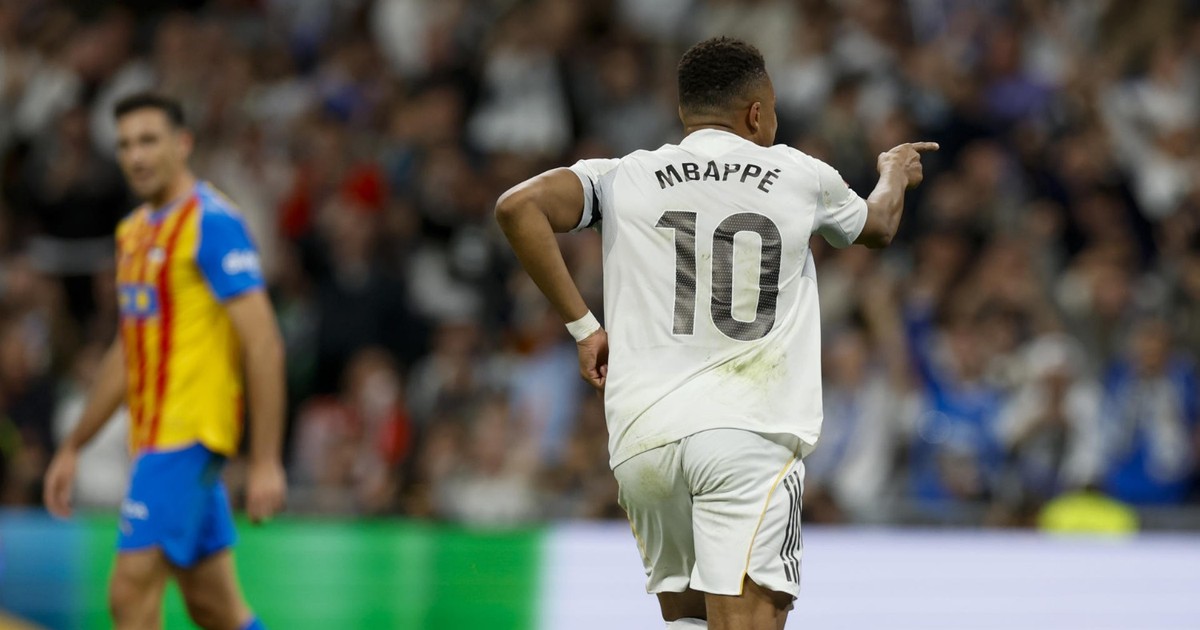 Real Madrid Golea al Valencia Cuatro Cero con Espectacular Actuación de Mbappé